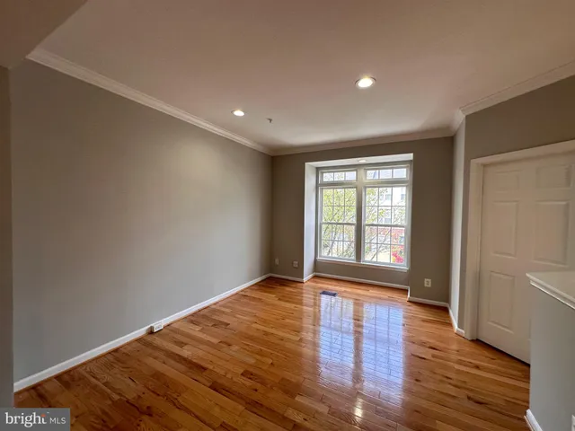 $3,000 | 4065 Cressida Place, Woodbridge, VA 22192