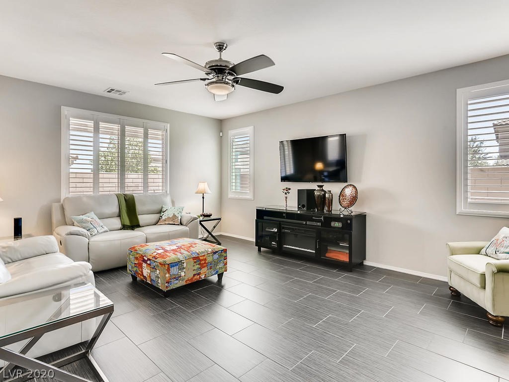5872 Rustic Prairie Street Las Vegas, NV 89148 - Photo 5 of 26 Gallery Image 5