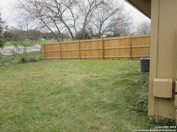 $1,095 | 5032 Mayspring, San Antonio, TX 78217