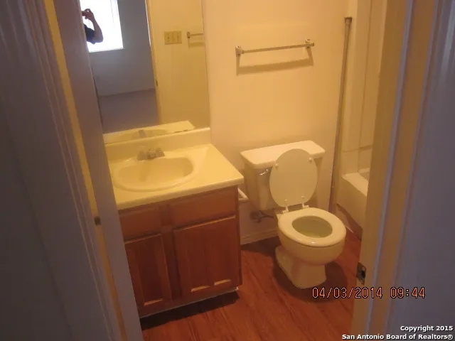 $1,095 | 5032 Mayspring, San Antonio, TX 78217