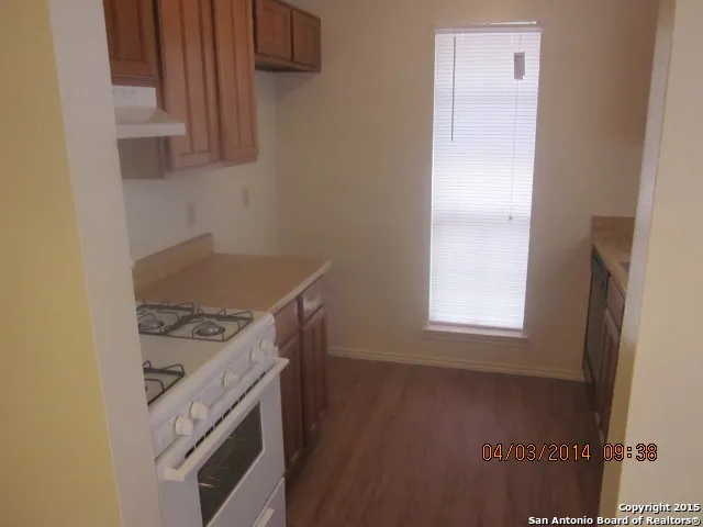 $1,095 | 5032 Mayspring, San Antonio, TX 78217