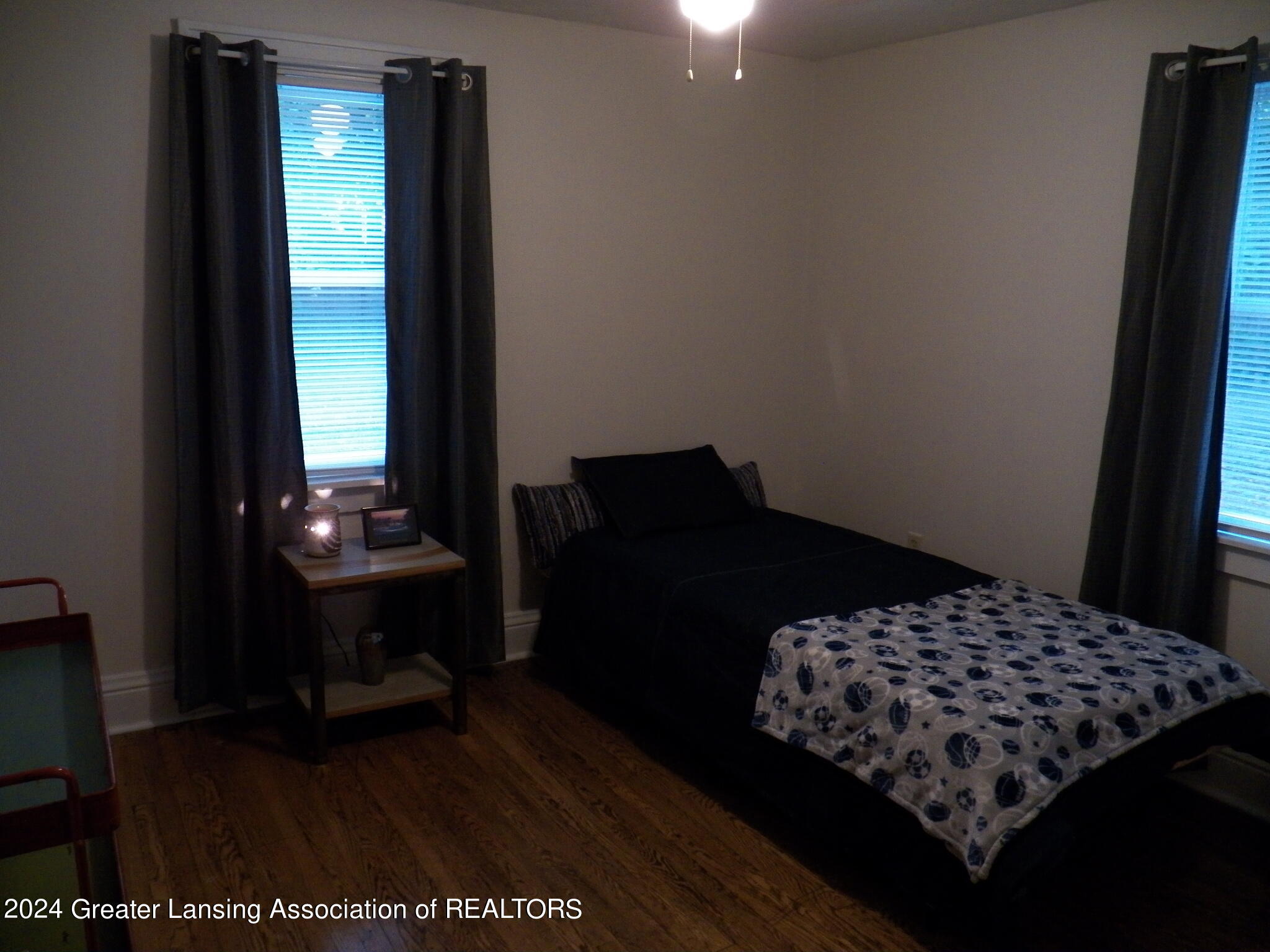 1511 Lansing Avenue Lansing, MI 48915 - Photo 14 of 24 103_0472