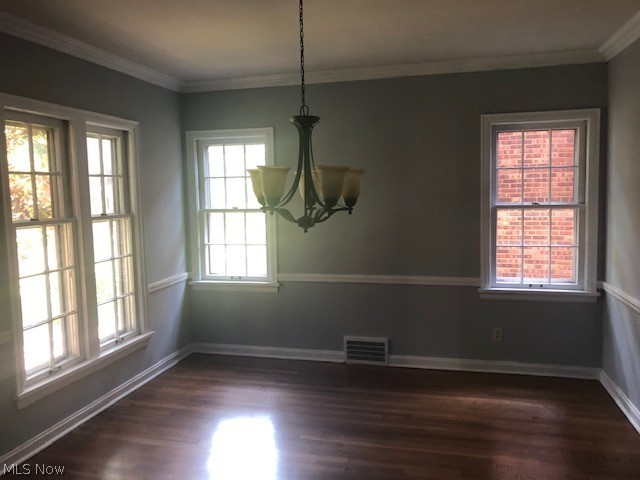 3893 Tyndall Road Cleveland, OH 44118 - Photo 7 of 16 Gallery Image 7