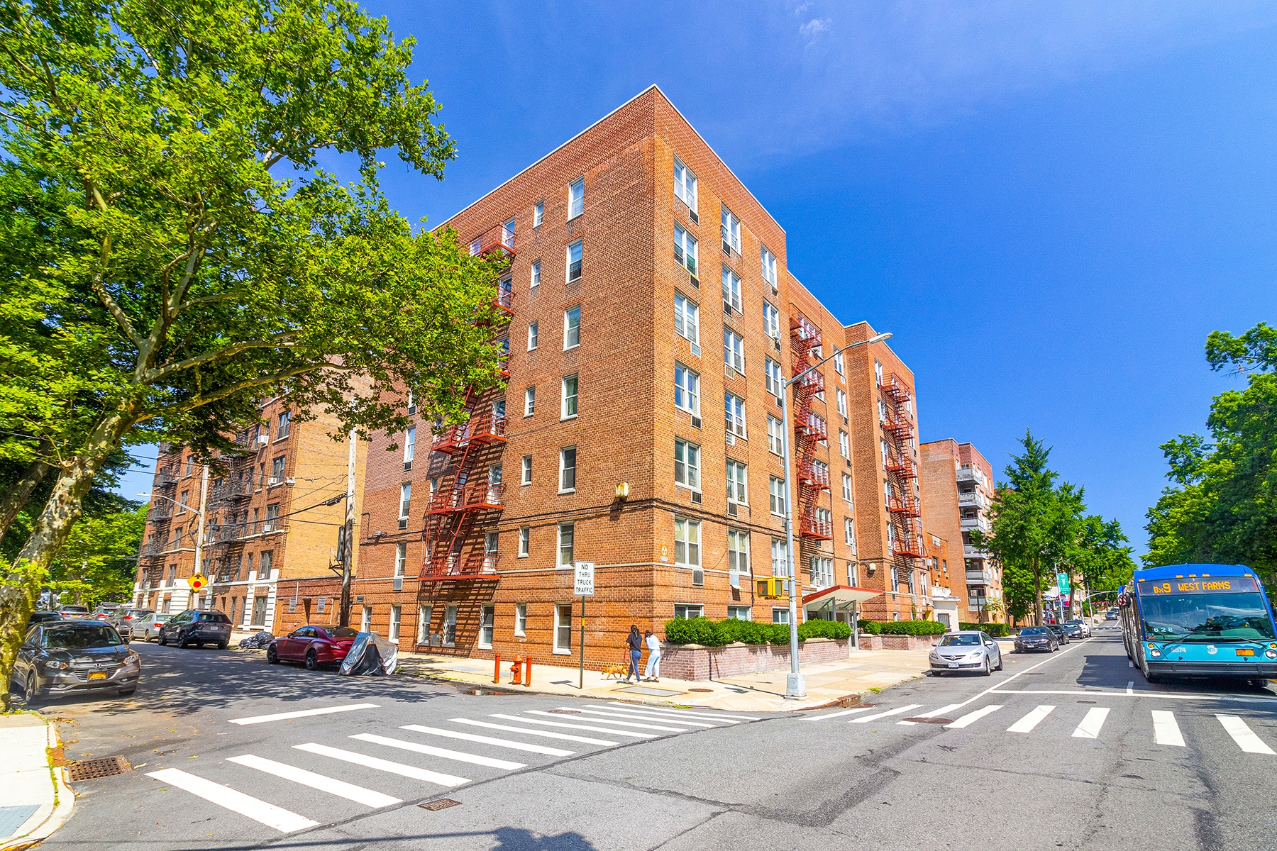 6535 Broadway, Unit 2A Bronx, NY 10471 - Photo 11 of 11 a front view of a building