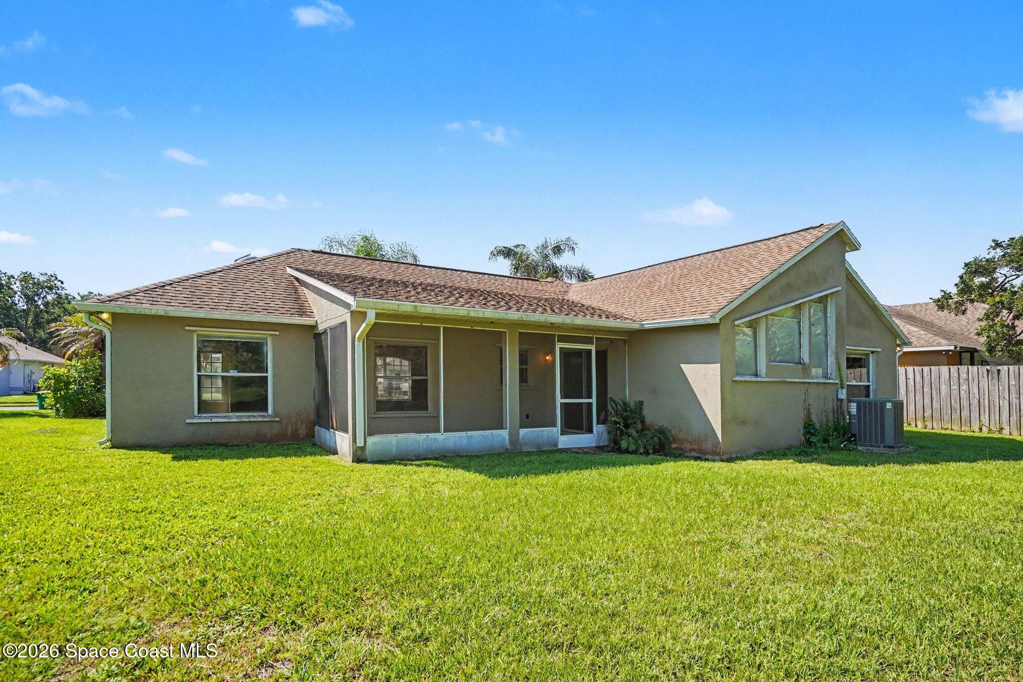 1154 Ida Way Melbourne, FL 32940 - Photo 2 of 27 Back of Home