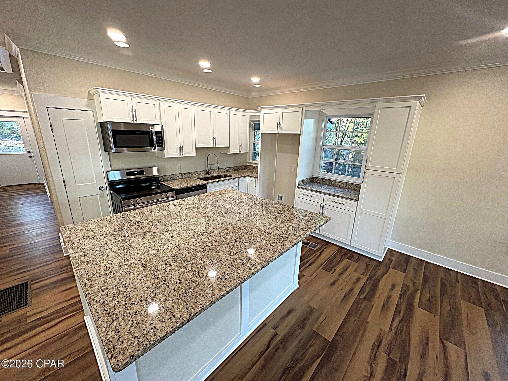 2995 Russ Street Marianna, FL 32446 - Photo 15 of 51