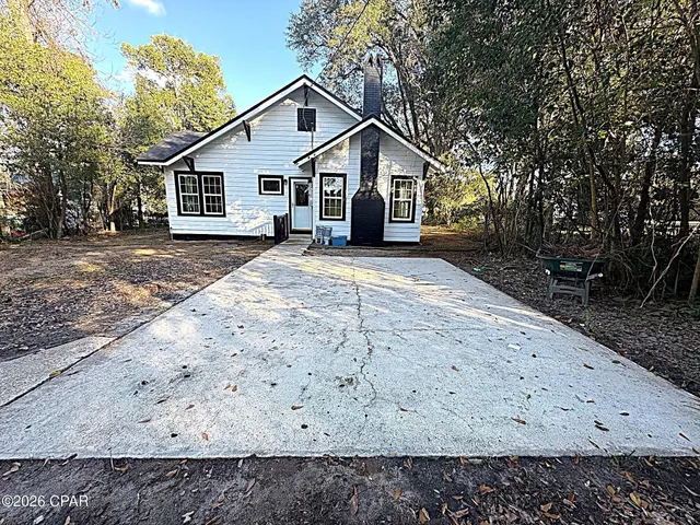 $274,900 | 2995 Russ Street, Marianna, FL 32446