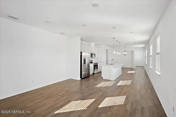 $2,200 | 7212 Red Timber Road, Jacksonville, FL 32244