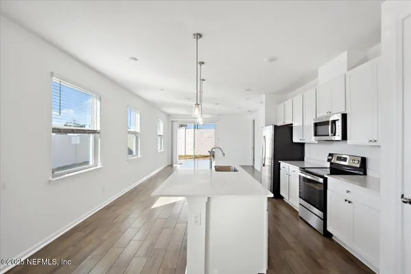 $2,200 | 7212 Red Timber Road, Jacksonville, FL 32244