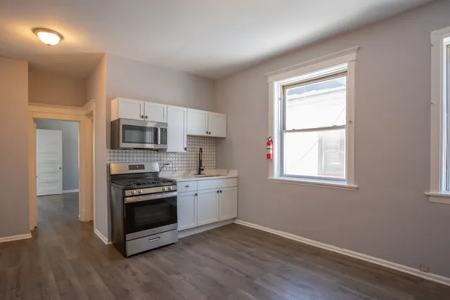 $305,000 | 18 West 109th Street, Chicago, IL 60628