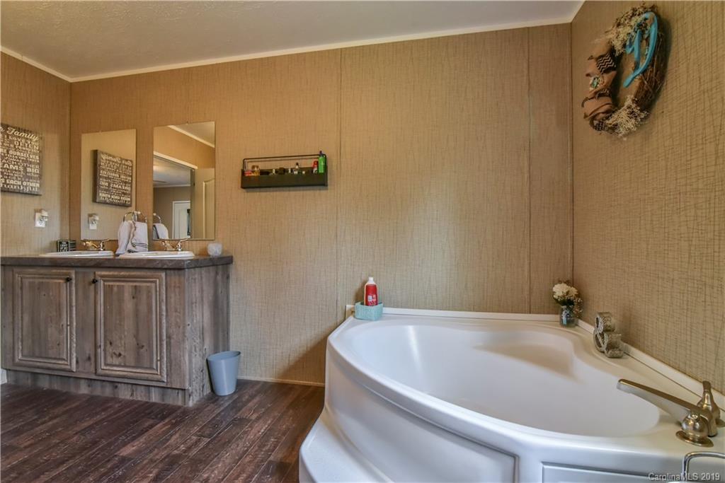 78 Alexander Road, Unit 1 Alexander, NC 28701 - Photo 17 of 20 Gallery Image 17