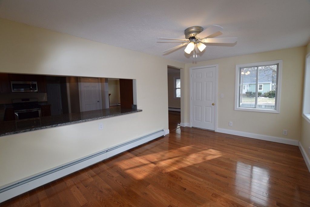 23 St James Road Shrewsbury, MA 01545 - Photo 11 of 30 Gallery Image 11