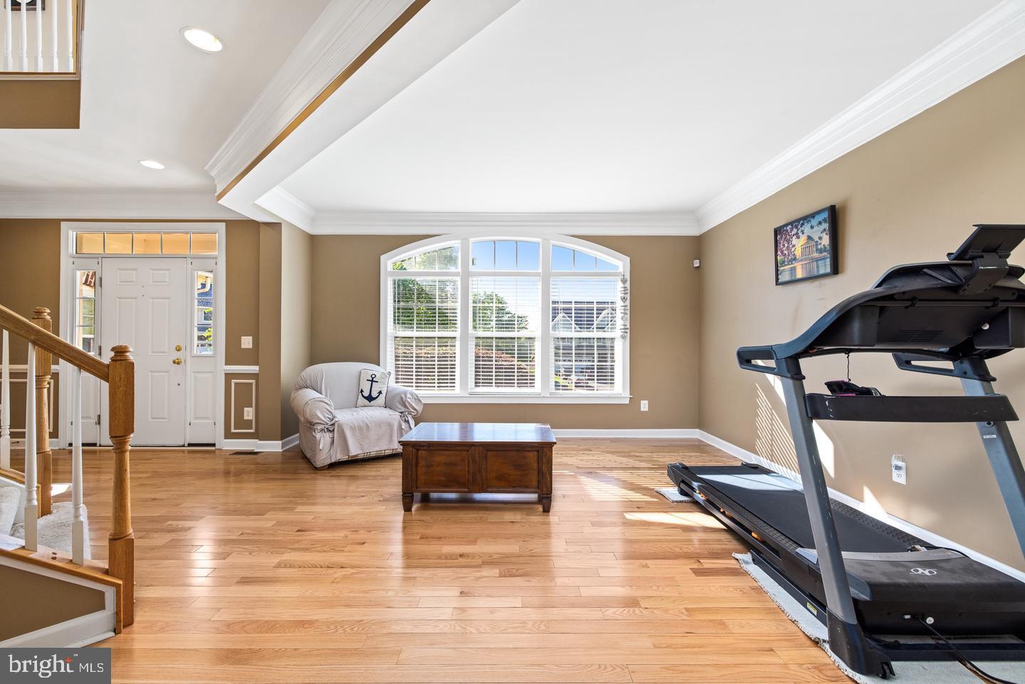 3314 Lady Catherine Circle Triangle, VA 22172 - Photo 13 of 33 Large Windows & Natural Light Throughout!