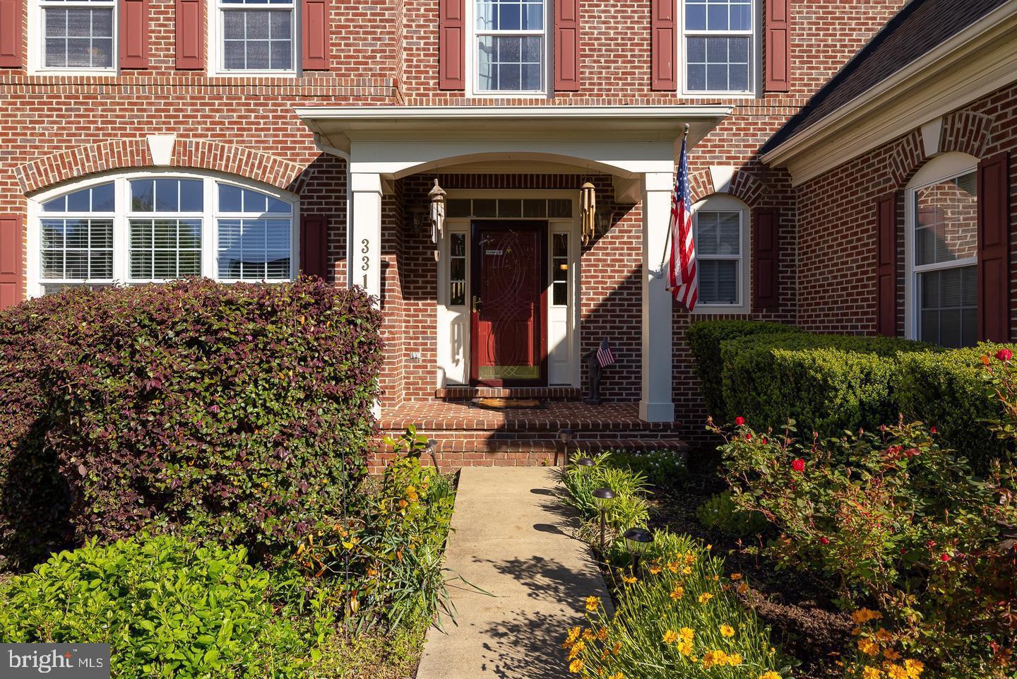3314 Lady Catherine Circle Triangle, VA 22172 - Photo 2 of 33 Welcome Home!