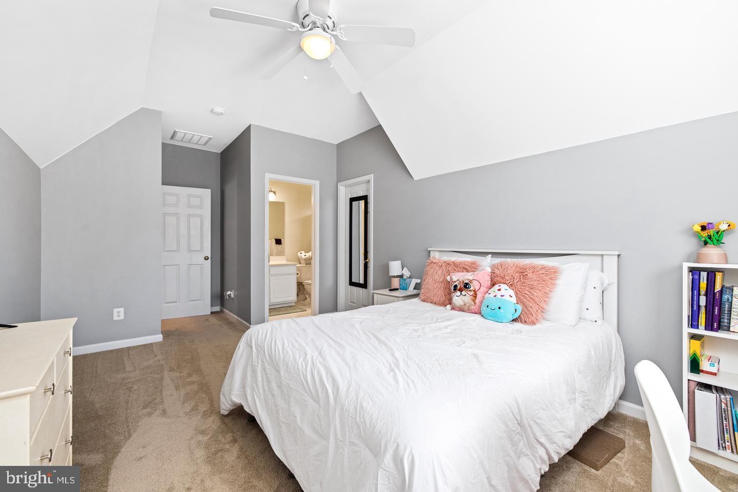 3314 Lady Catherine Circle Triangle, VA 22172 - Photo 22 of 33 Bedroom 2