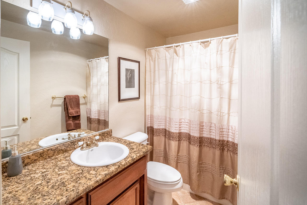 644 Benjamin Way Phoenix, OR 97535 - Photo 27 of 43 644 Benjamin (33 of 103)-Edit