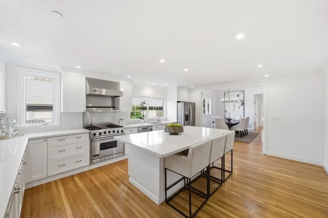 $3,195,000 | 29 Bloomfield Road, Burlingame, CA 94010