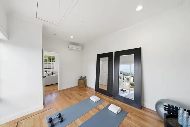 $3,195,000 | 29 Bloomfield Road, Burlingame, CA 94010