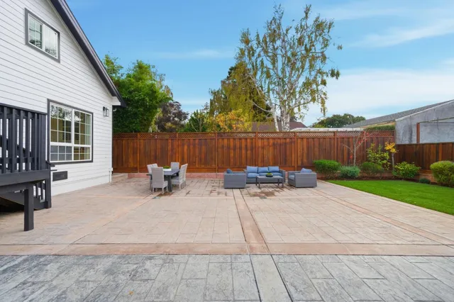 $3,195,000 | 29 Bloomfield Road, Burlingame, CA 94010