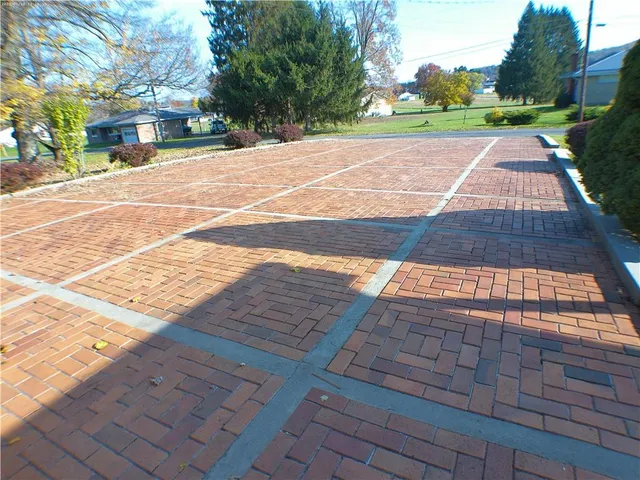 a view of a basketball court