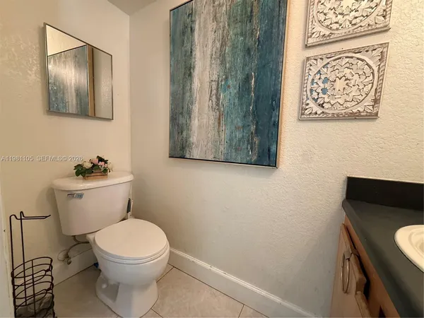 $2,600 | 2032 Northeast 167th Street, Unit 3136, North Miami Beach, FL 33162