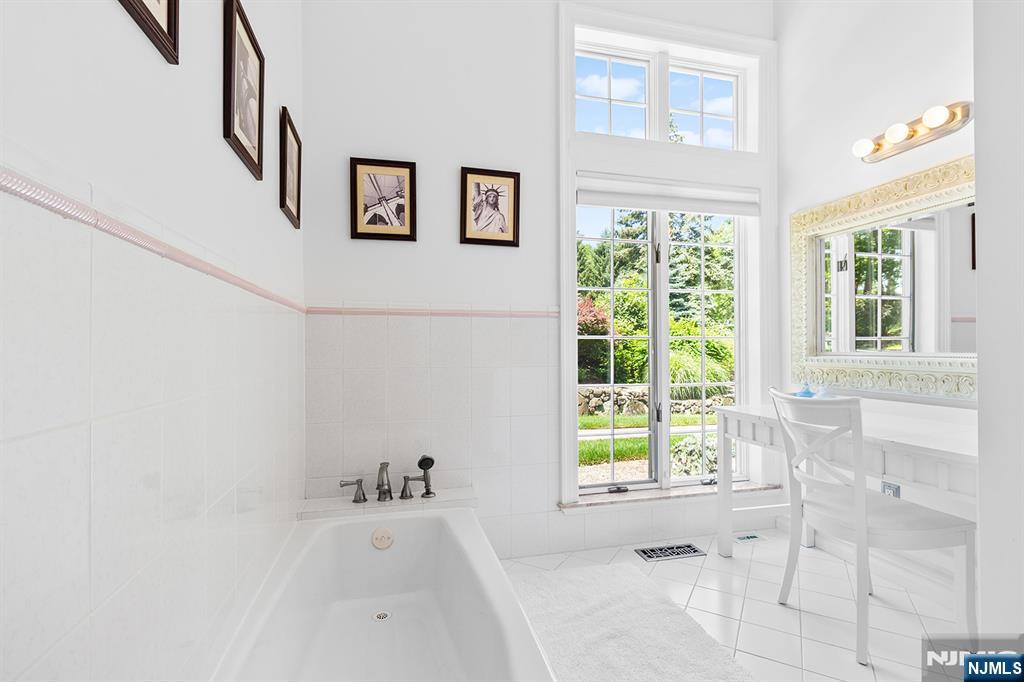 801 Shore Drive Butler, NJ 07405 - Photo 35 of 50