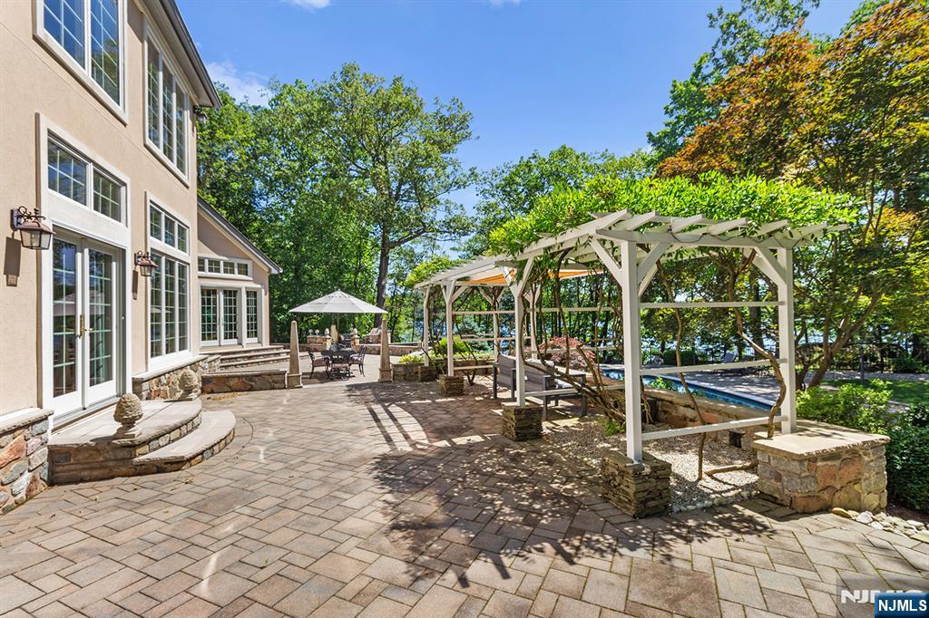 801 Shore Drive Butler, NJ 07405 - Photo 44 of 50