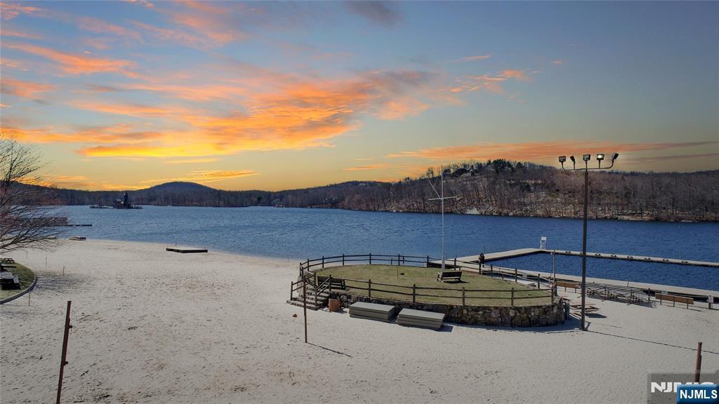 801 Shore Drive Butler, NJ 07405 - Photo 48 of 50