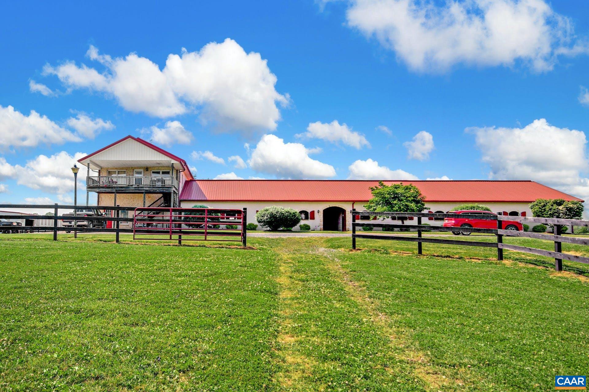 181 Equus Loop Natural Bridge, VA 24578 - Photo 17 of 75