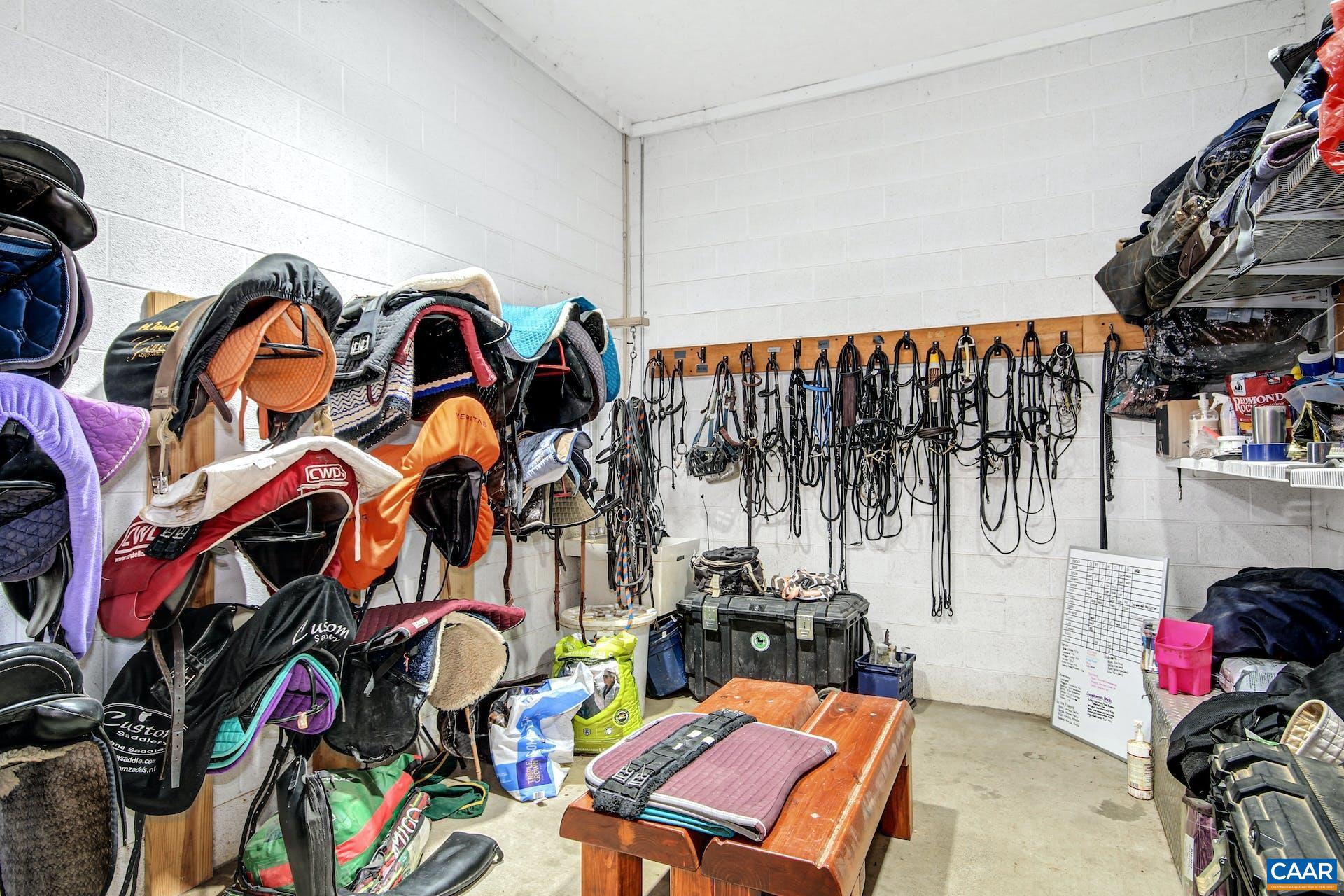 181 Equus Loop Natural Bridge, VA 24578 - Photo 25 of 75