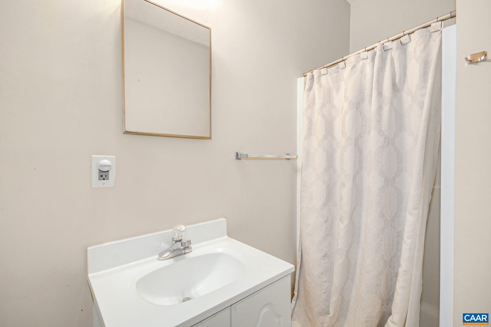 181 Equus Loop Natural Bridge, VA 24578 - Photo 68 of 75