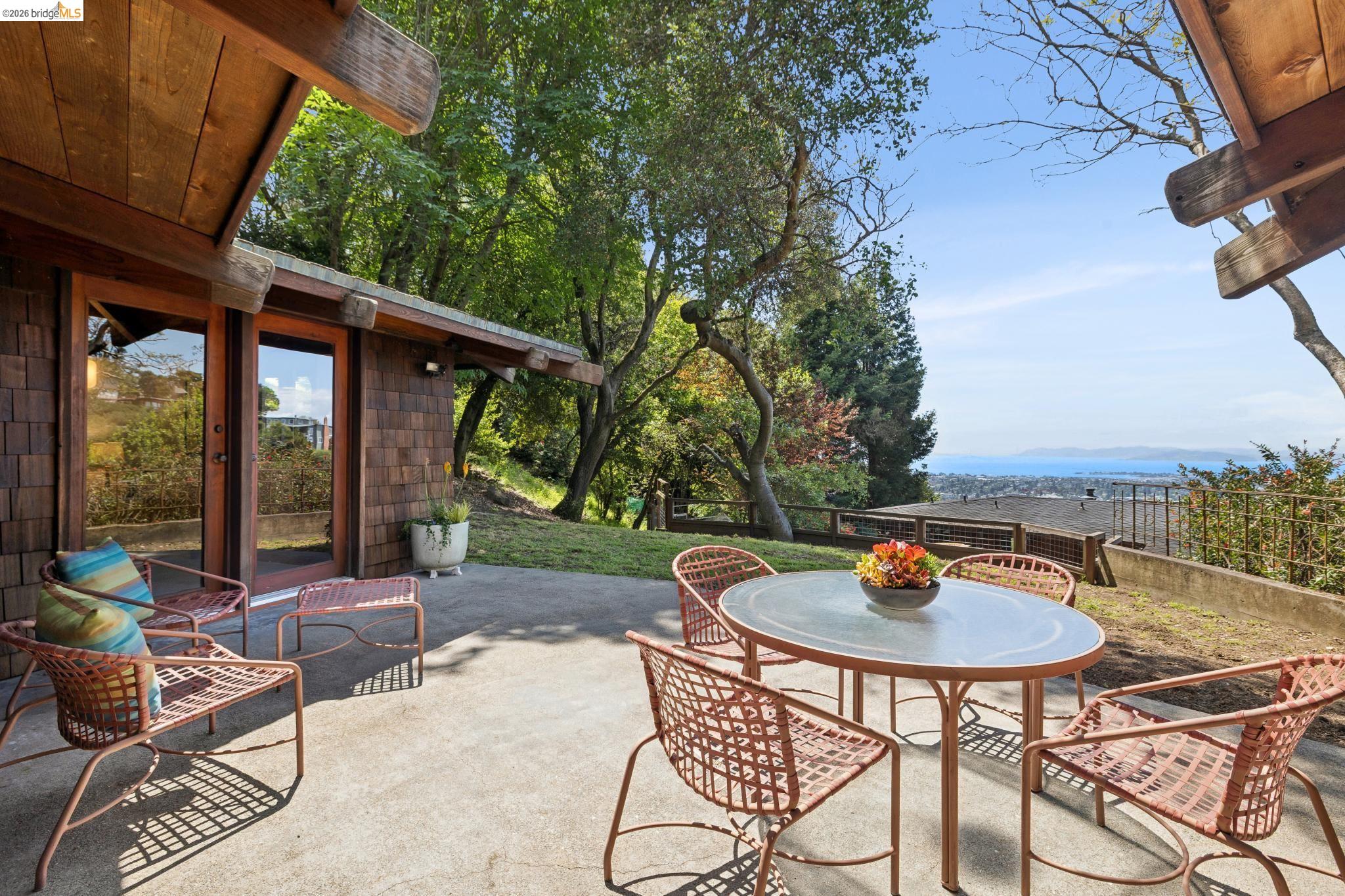 3343 Dwight Way Berkeley, CA 94704 - Photo 7 of 38