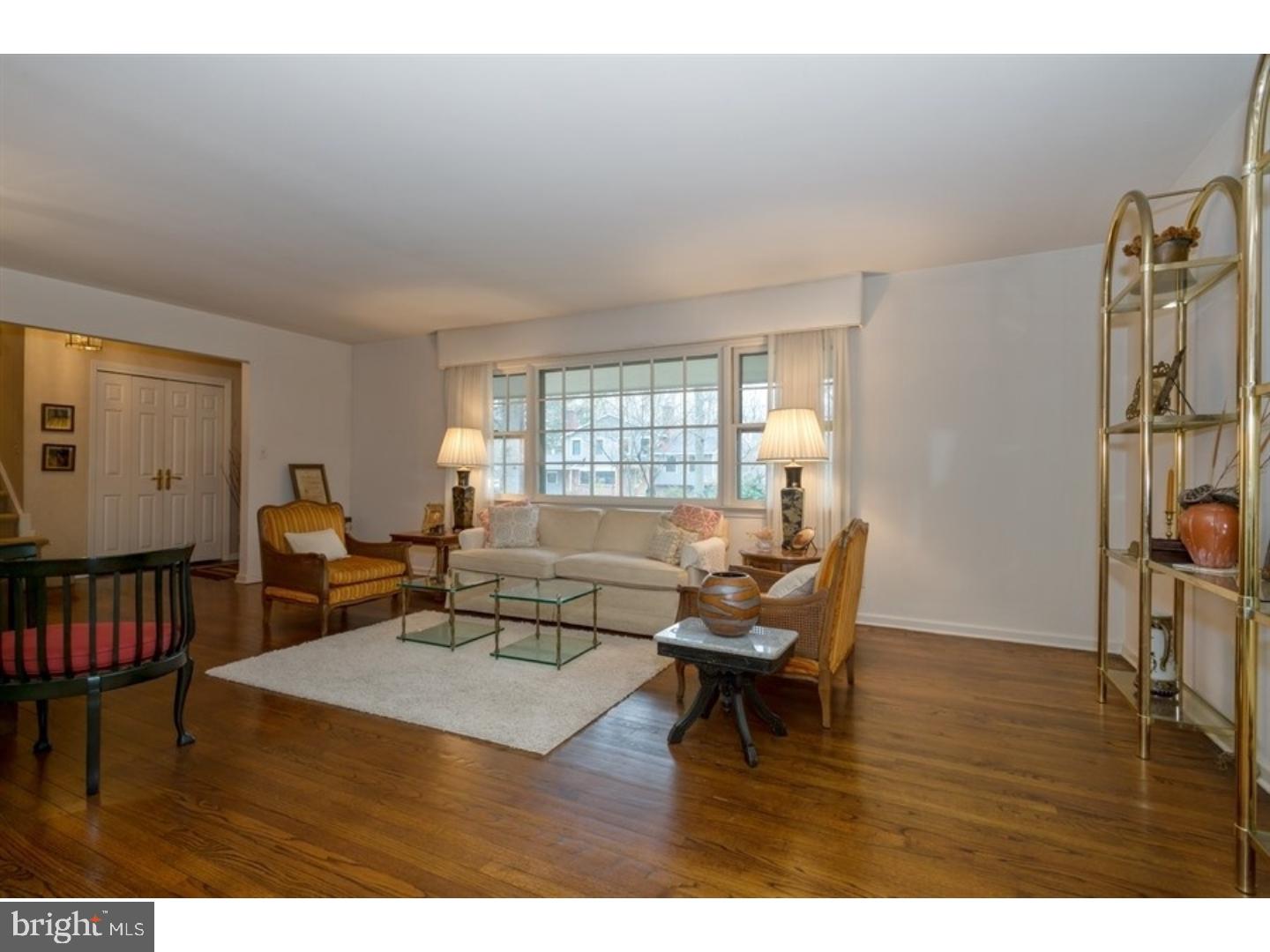 86 Poe Road Princeton, NJ 08540 - Photo 2 of 15
