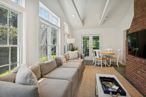 $11,495,000 | 57 Lee Avenue, East Hampton, NY 11937