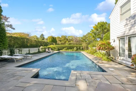 $11,495,000 | 57 Lee Avenue, East Hampton, NY 11937