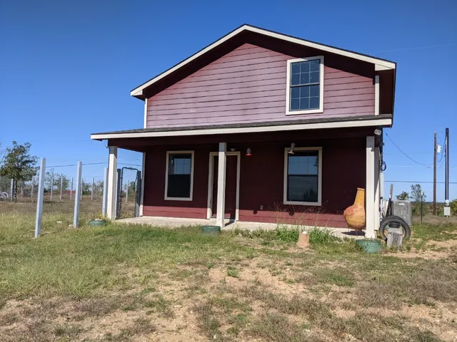 $1,450 | 143 Spring Hollow Trail, Smithville, TX 78957