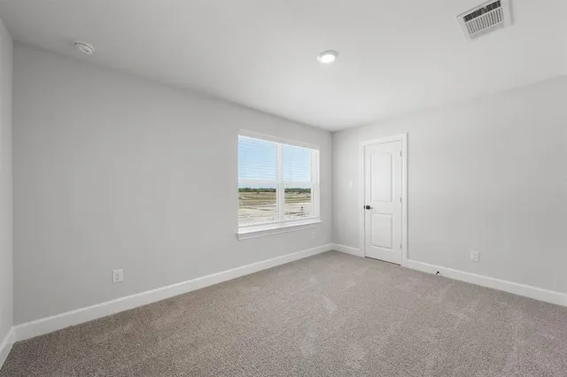 $2,760 | 1000 Pecan Place, Hutchins, TX 75141