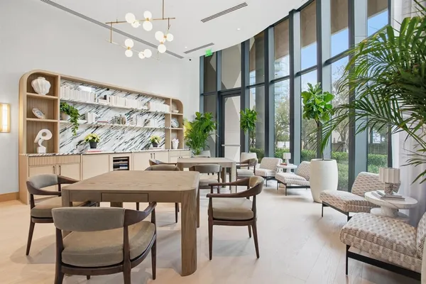 $13,500 | 3015 South Ysabella Avenue, Unit 1203, Tampa, FL 33629