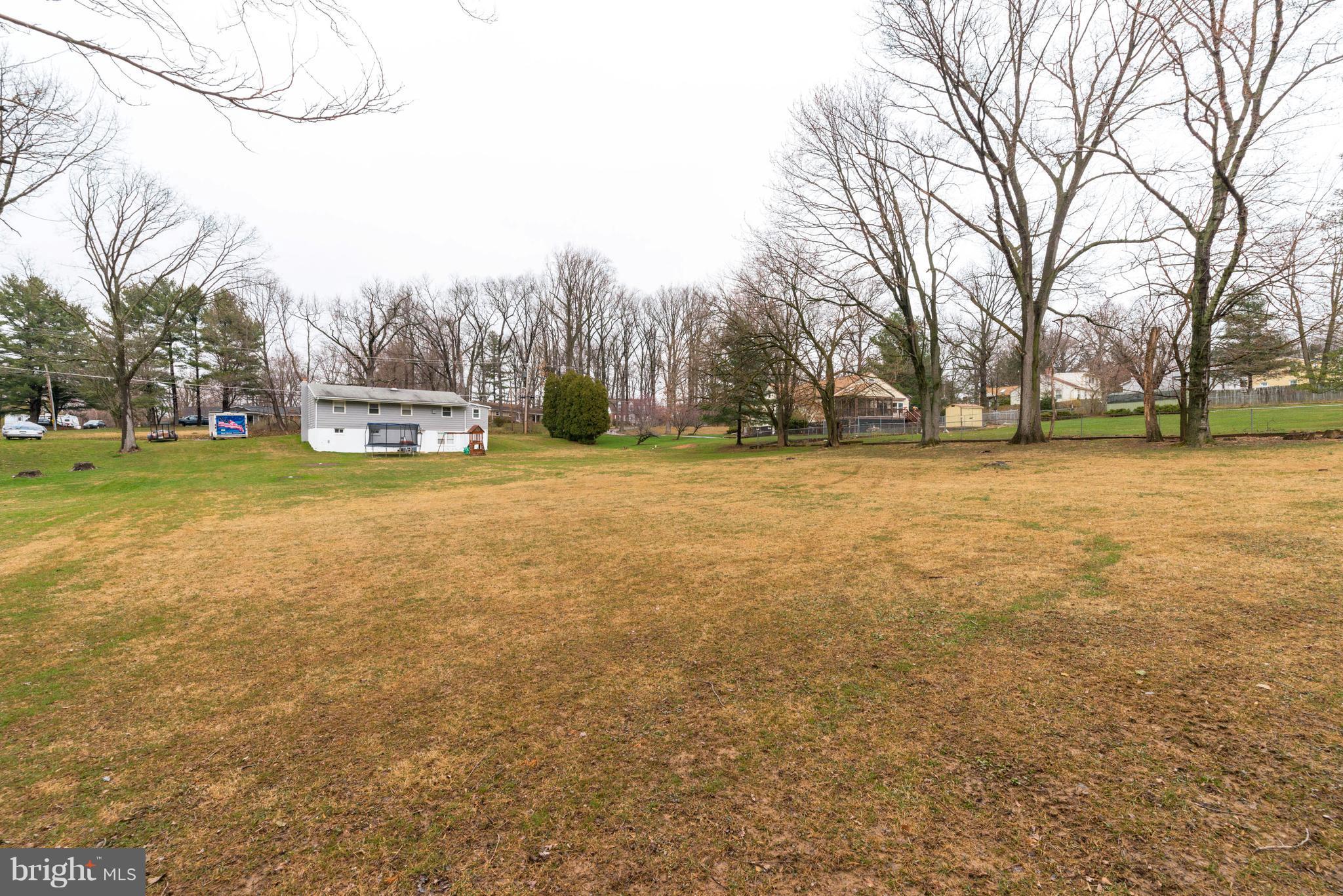 217 Church Road Reisterstown, MD 21136 - Photo 5 of 30 Back Yard 1