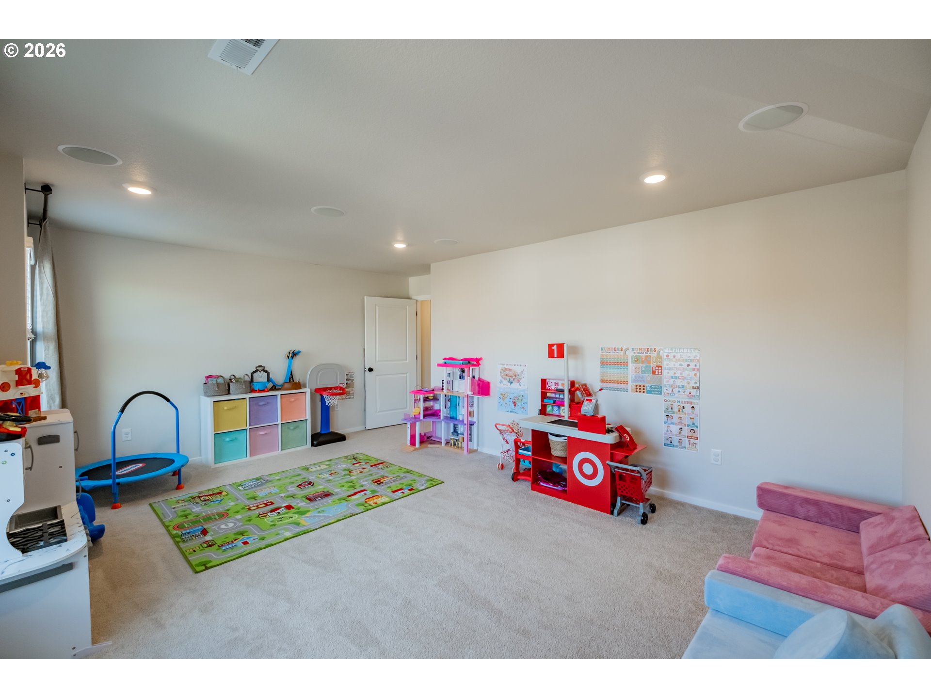 2275 Halter Drive Woodburn, OR 97071 - Photo 31 of 39