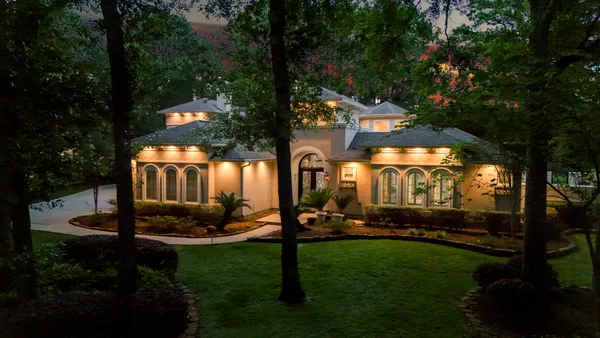 $1,250,000 | 11918 Waterford Estates Court, Tomball, TX 77377