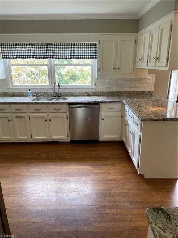180 Quail Run Road Mount Airy, NC 27030 - Photo 21 of 50 Looking in from Dining Room