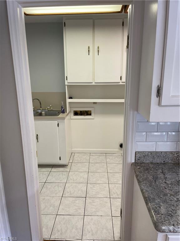 180 Quail Run Road Mount Airy, NC 27030 - Photo 24 of 50 Mudroom/laundry