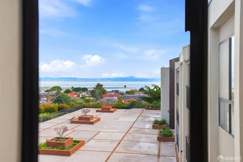 $579,990 | 1550 Frontera Way, Unit 319, Millbrae, CA 94030