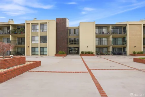 $579,990 | 1550 Frontera Way, Unit 319, Millbrae, CA 94030