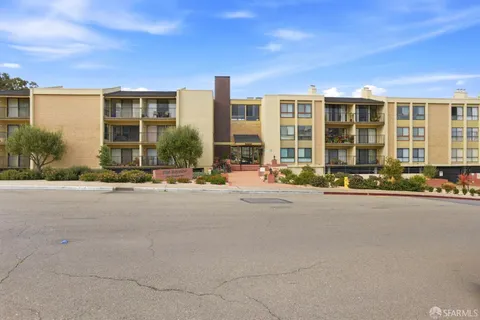 $579,990 | 1550 Frontera Way, Unit 319, Millbrae, CA 94030