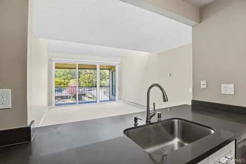 $579,990 | 1550 Frontera Way, Unit 319, Millbrae, CA 94030