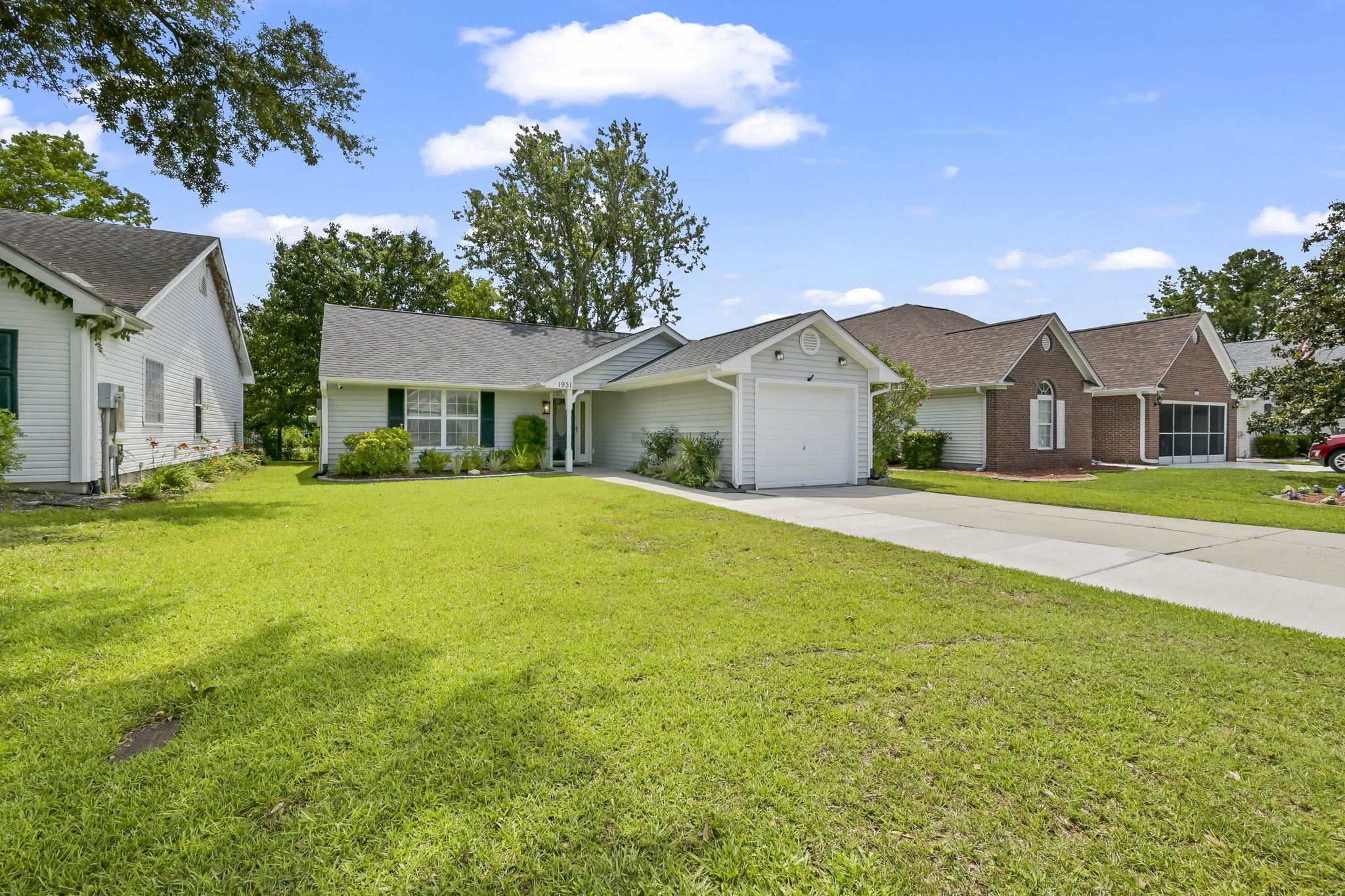 1931 Tree Circle Surfside Beach, SC 29575 - Photo 2 of 37