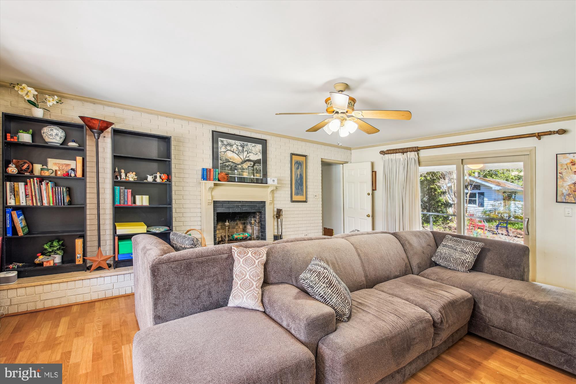 611 Pine Bluff Road Salisbury, MD 21801 - Photo 10 of 36 LR 2 with Fireplace, Sliders to Porch