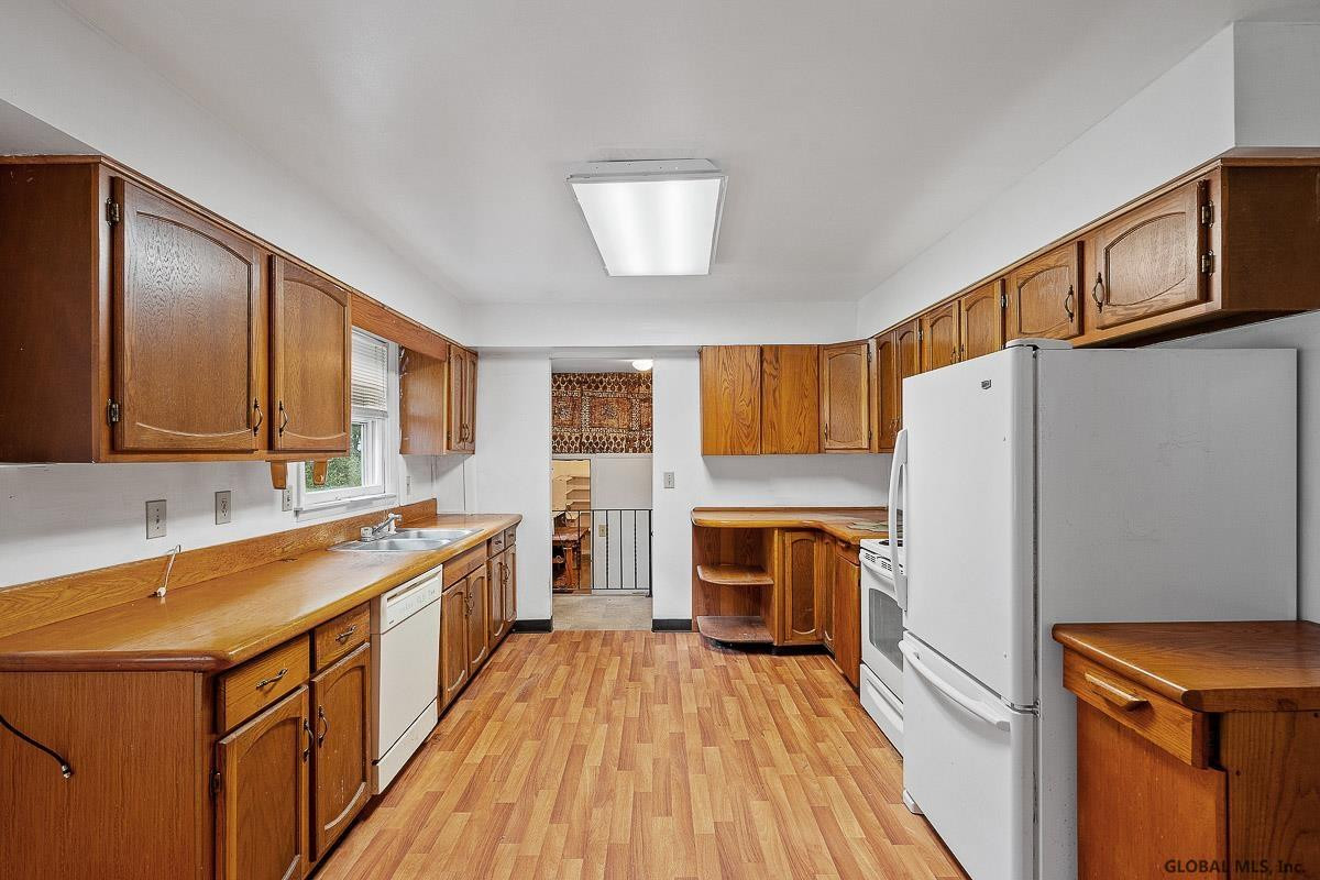 1086 Shave Road Guilderland, NY 12303 - Photo 14 of 48 Photo 14